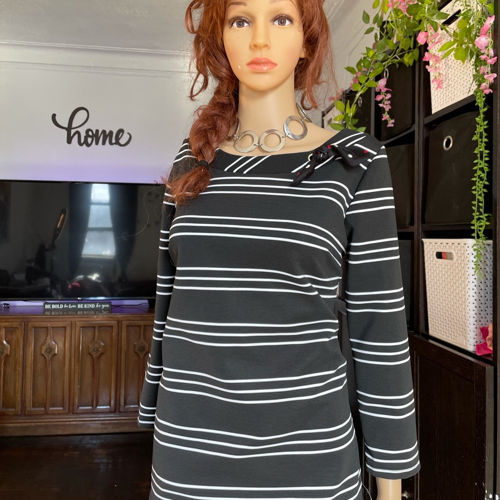 Black artisy blouse 🖤